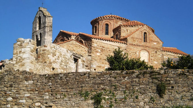 Vlaherna Monastery, Churches & Monasteries, wondergreece.gr