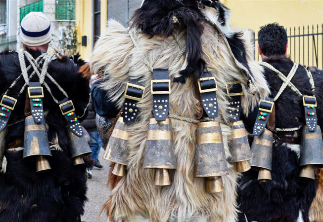  The custom of Arapides, Traditional events & Festivals , wondergreece.gr